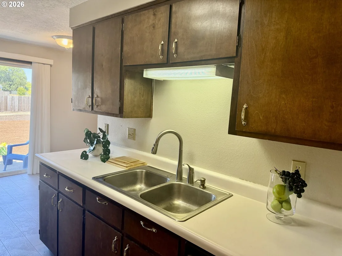 Photo of 4478 HILTON DR