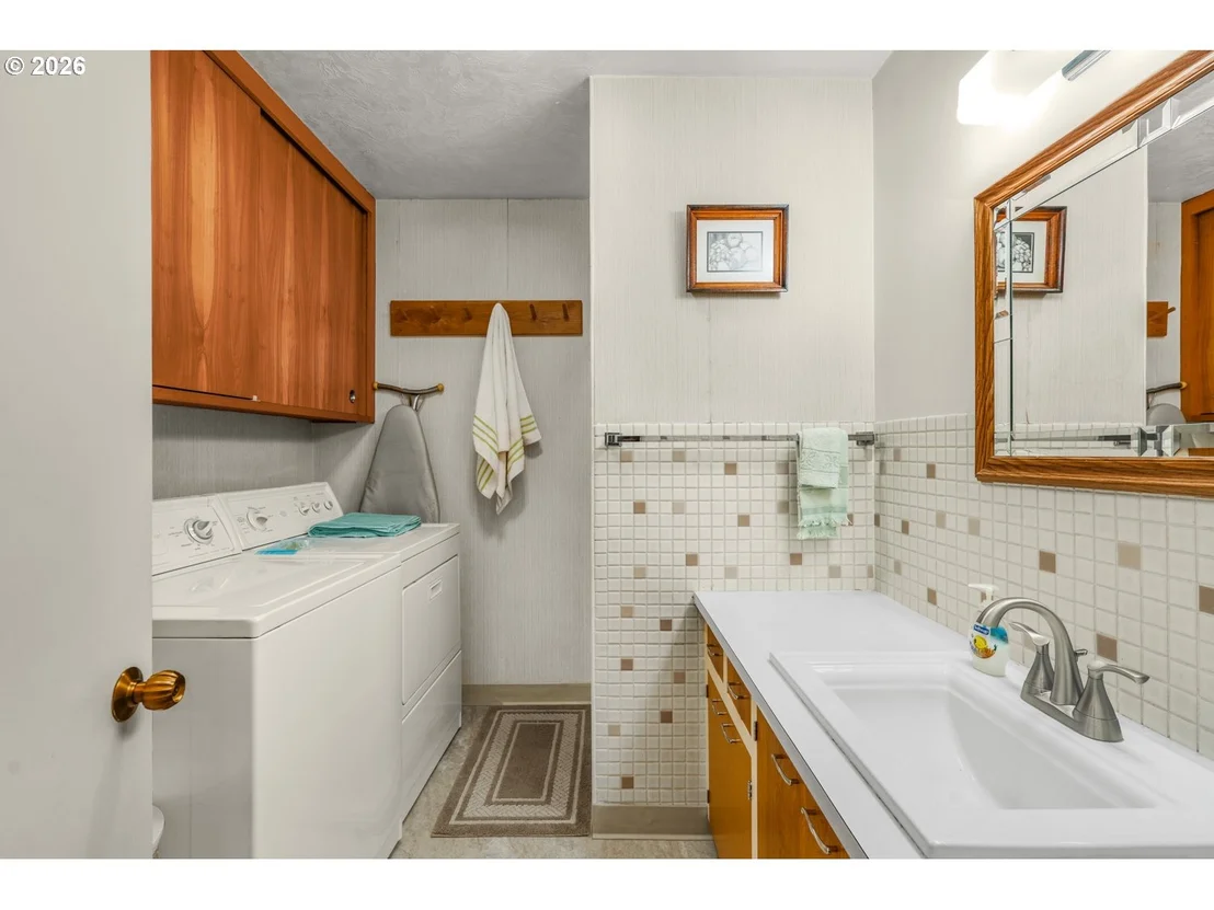 Photo of 4820 JONES RD SE