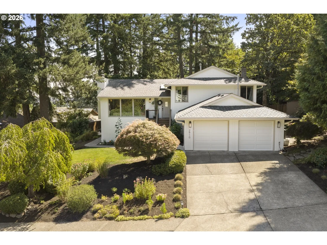 Photo of 2910 CARRIAGE WAY