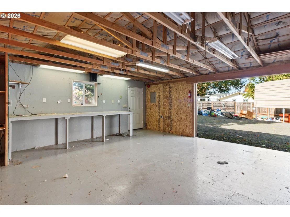 Photo of 475 PINEDALE AVE