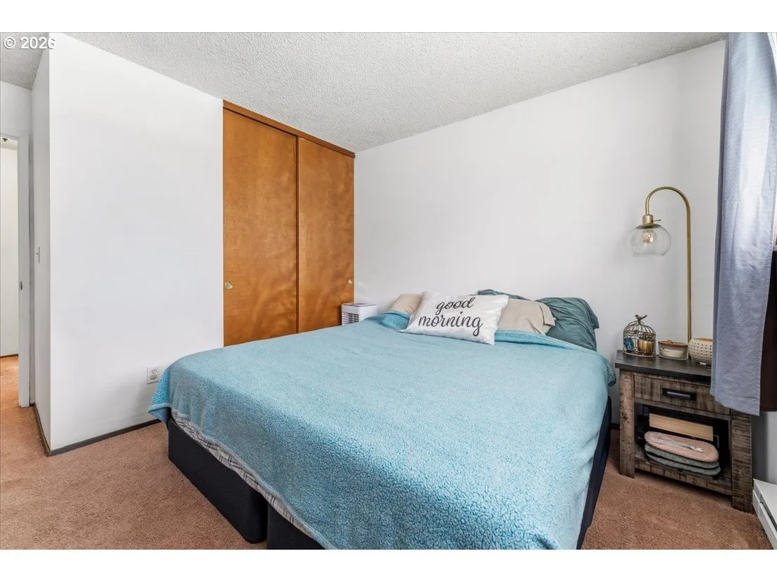 Photo of 1649 NE KANE DR