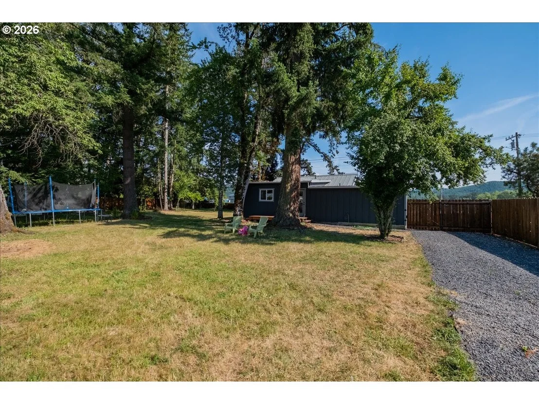 Photo of 4134 HIGHWAY 20