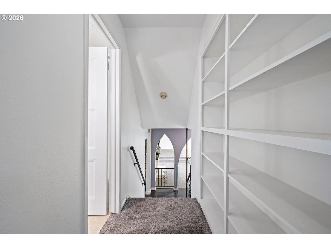 Photo of 28974 GIMPL HILL RD