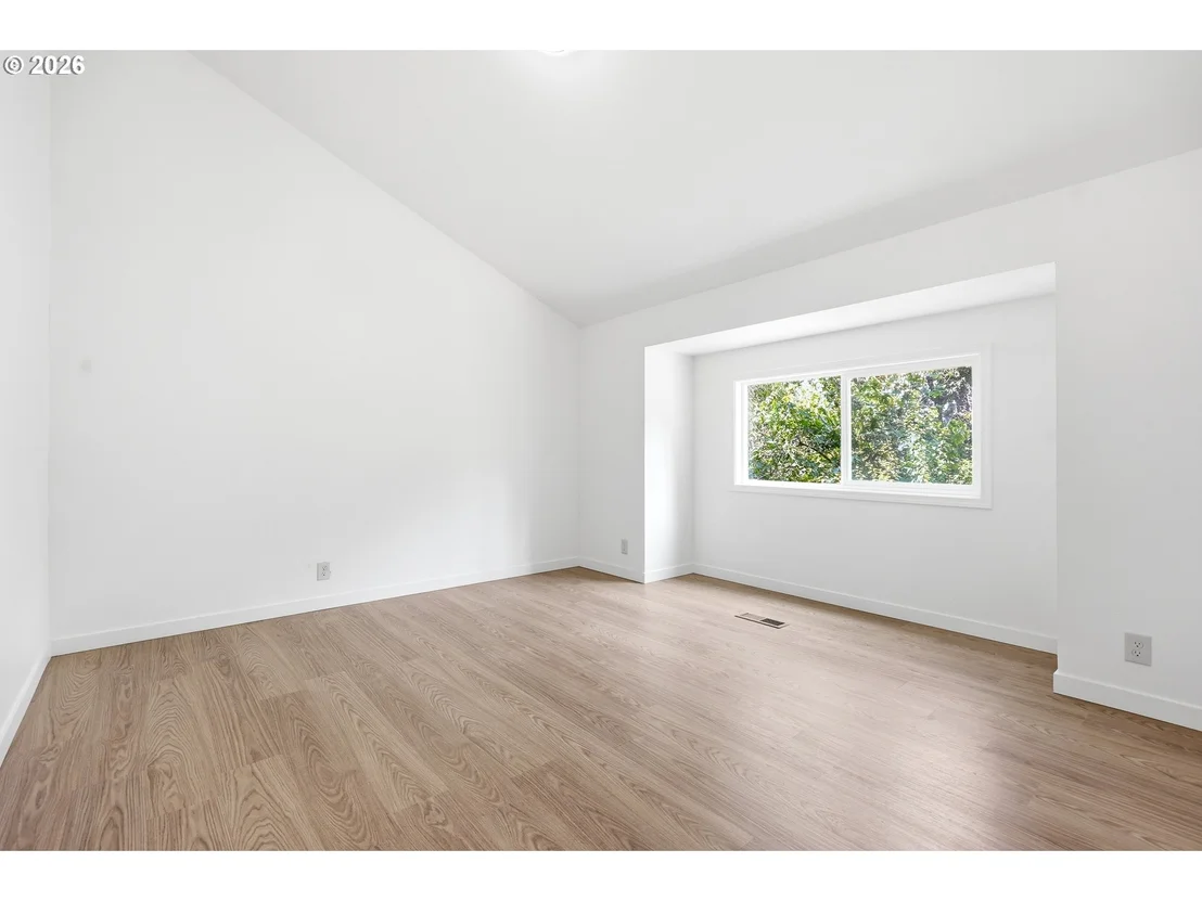 Photo of 7048 GLACIER DR