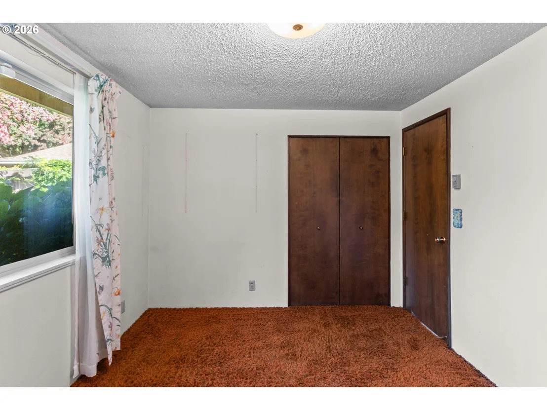 Photo of 475 PINEDALE AVE