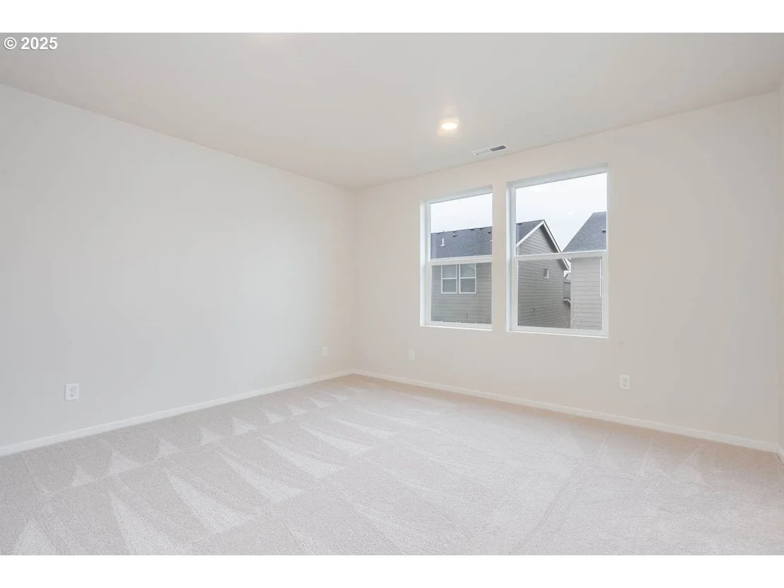 Photo of 4955 Elvis AVE NE