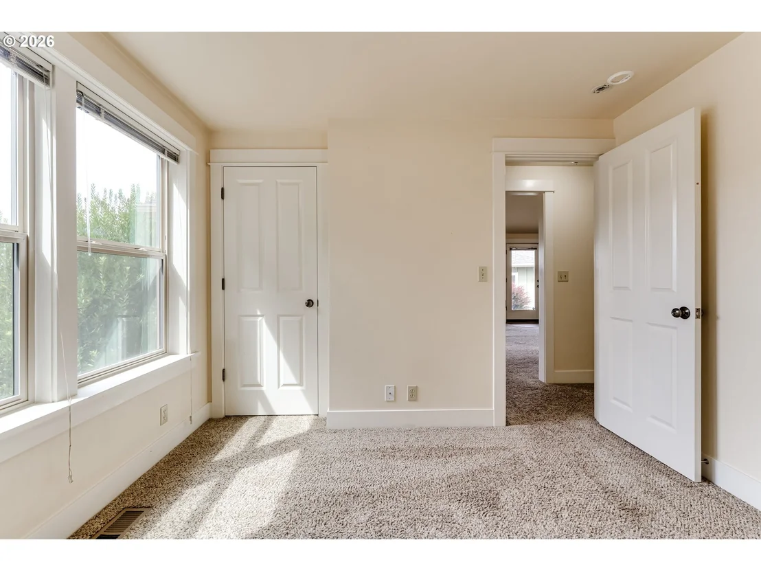 Photo of 1620 SAMUEL DR