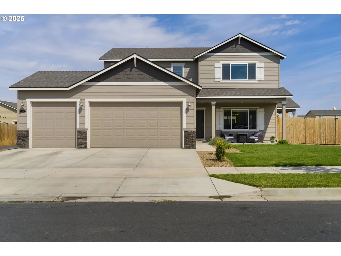 Photo of 280 NW DOUBLE EAGLE AVE