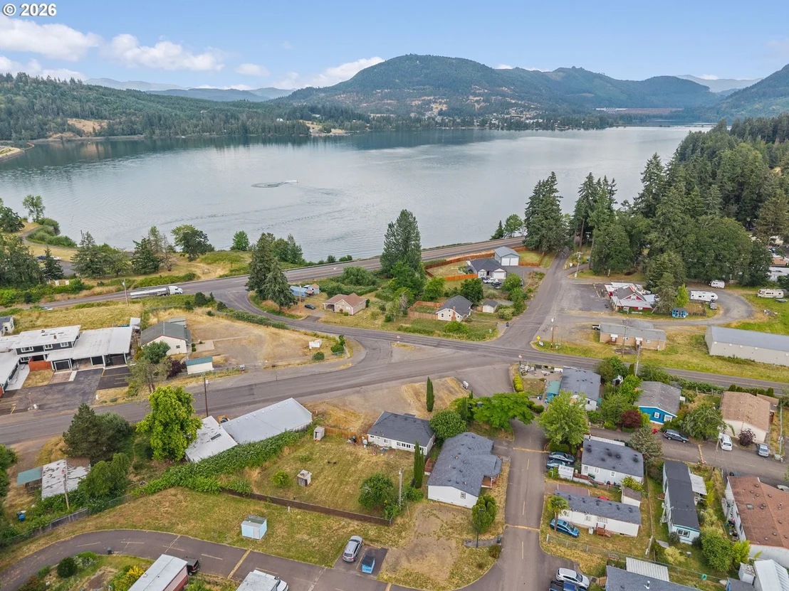 Photo of 39094 DEXTER RD