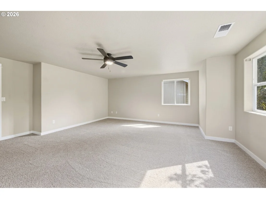Photo of 2465 PARK VIEW DR