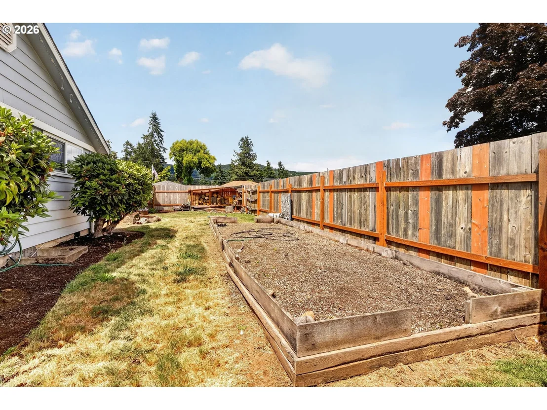 Photo of 2488 VIEWMONT AVE