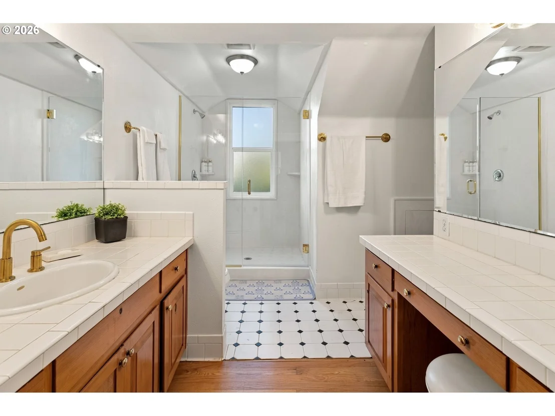 Photo of 2260 E 15TH AVE