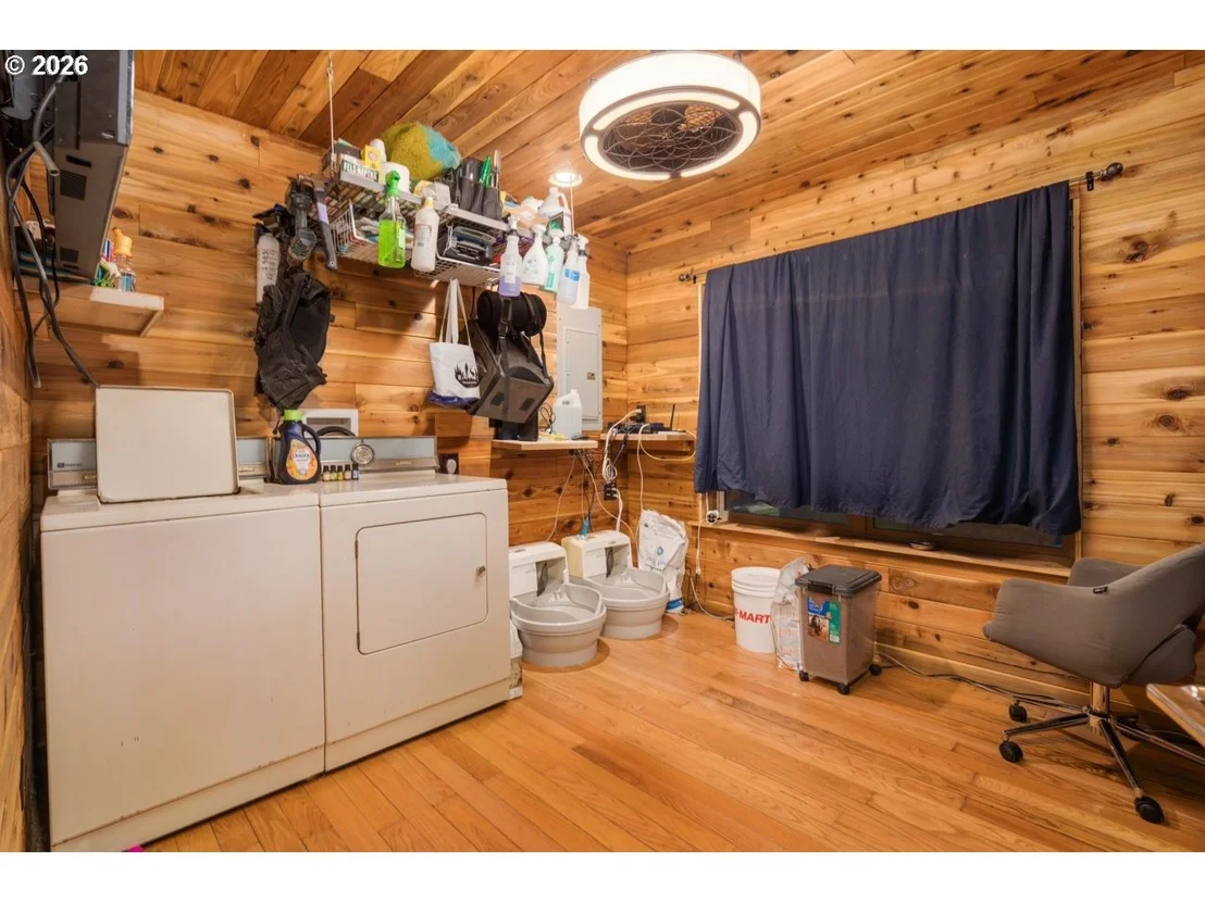 Photo of 55533 MCKENZIE RIVER DR
