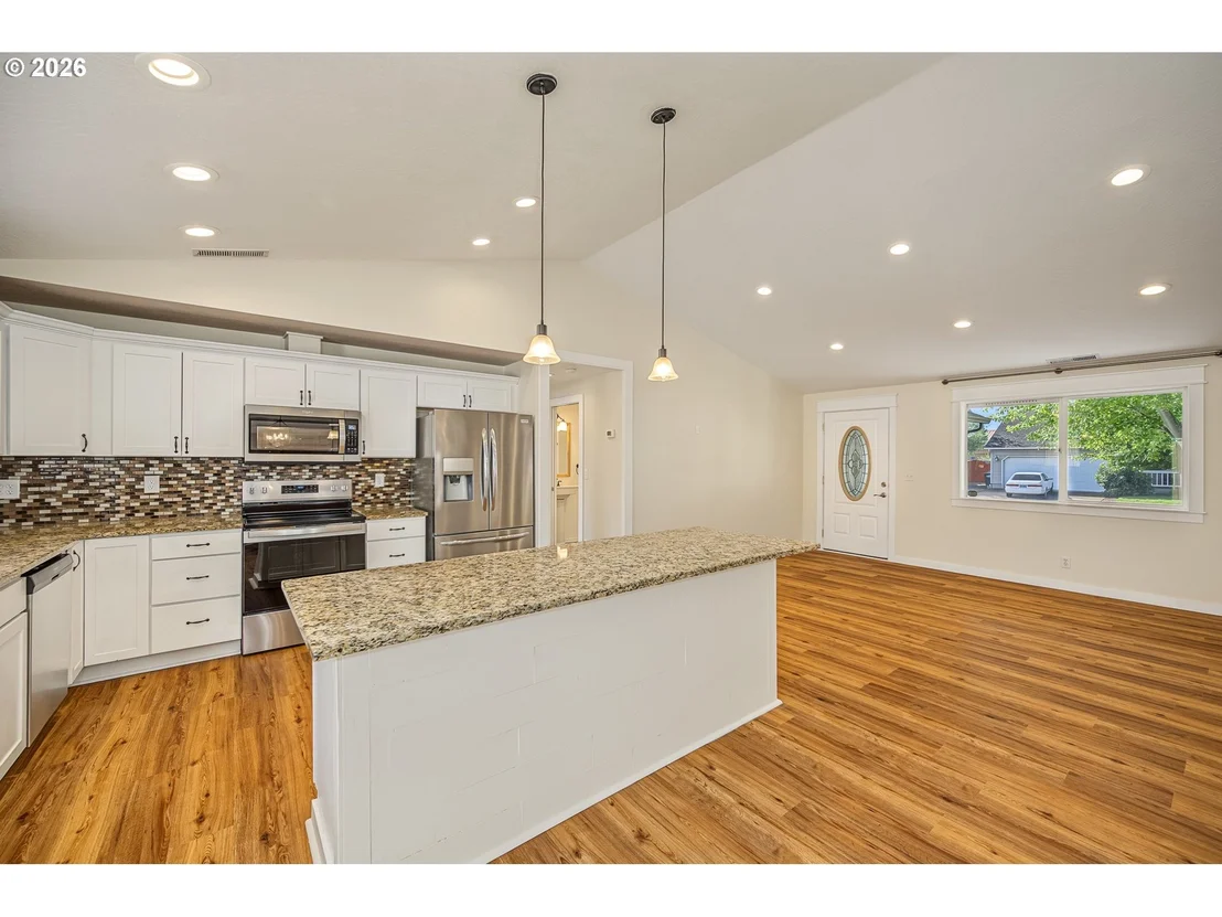 Photo of 3990 DOUGLAS DR