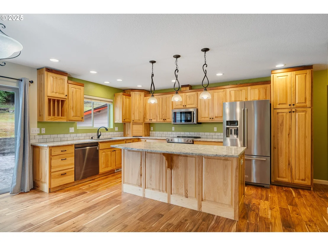 Photo of 3355 HUBERT RD