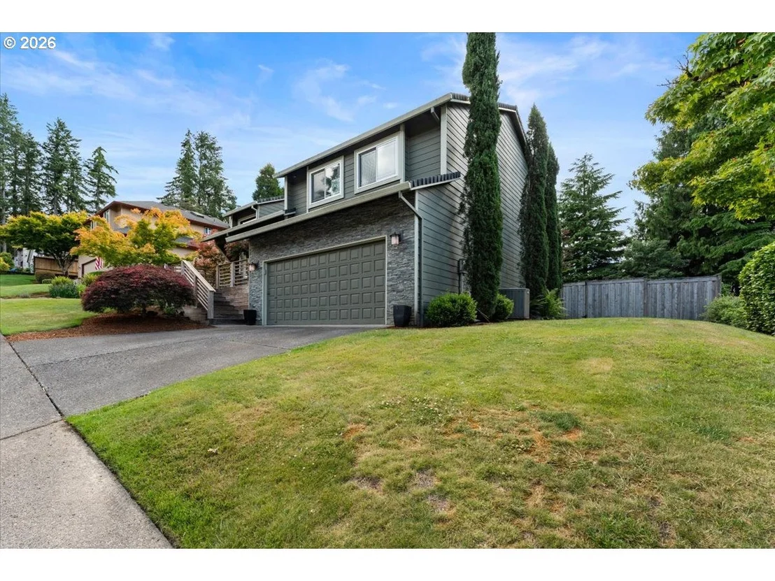 Photo of 1360 SW 19TH DR