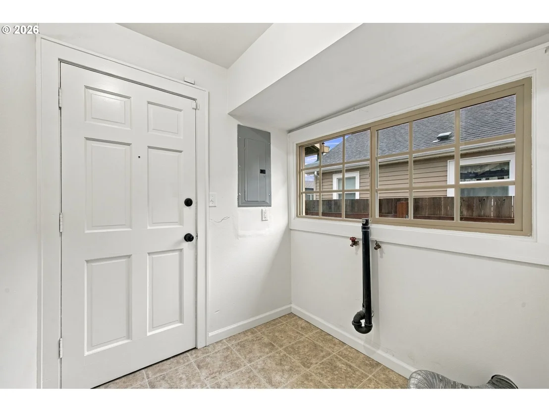 Photo of 352 W M ST