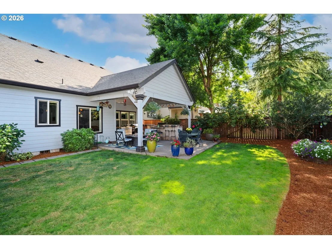 Photo of 347 LAZY AVE