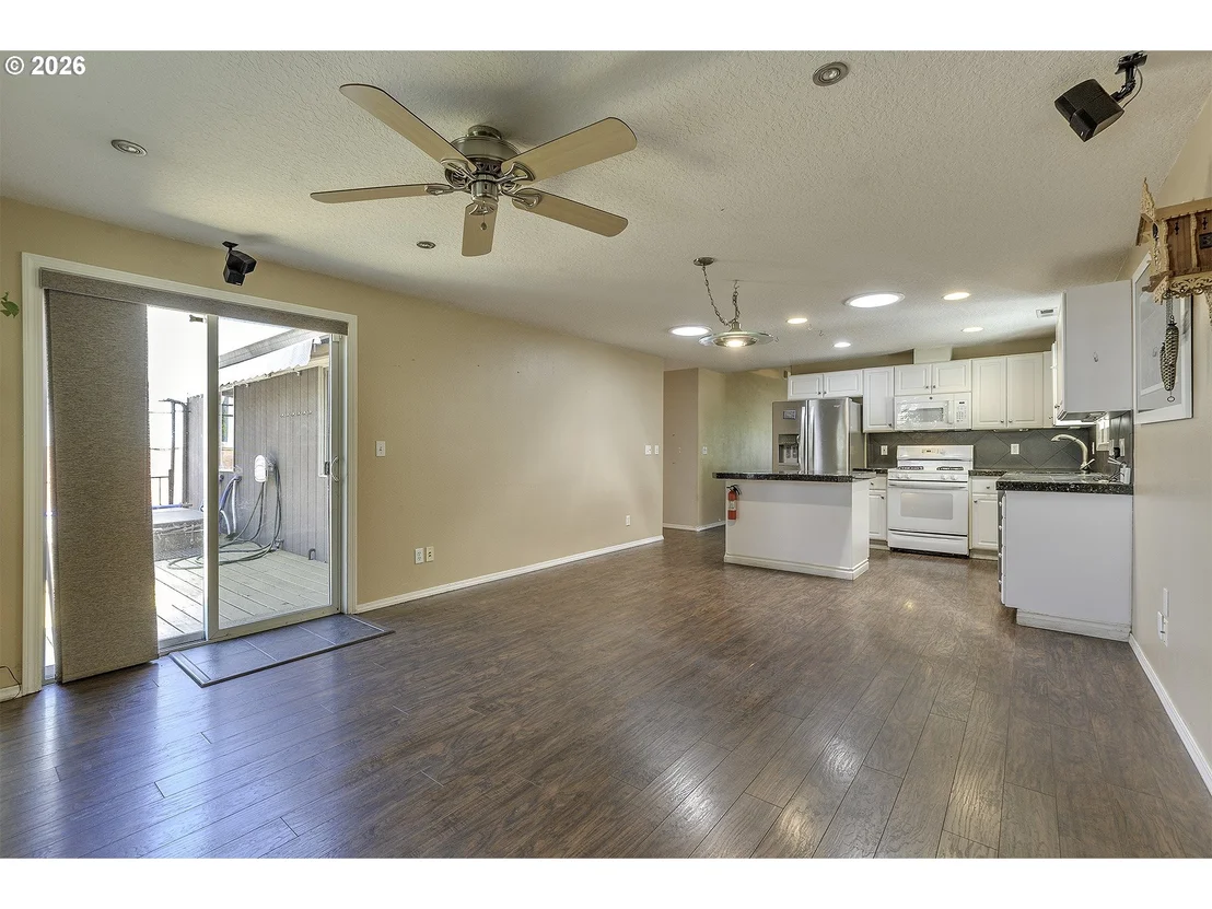 Photo of 1235 CRYSTAL LN