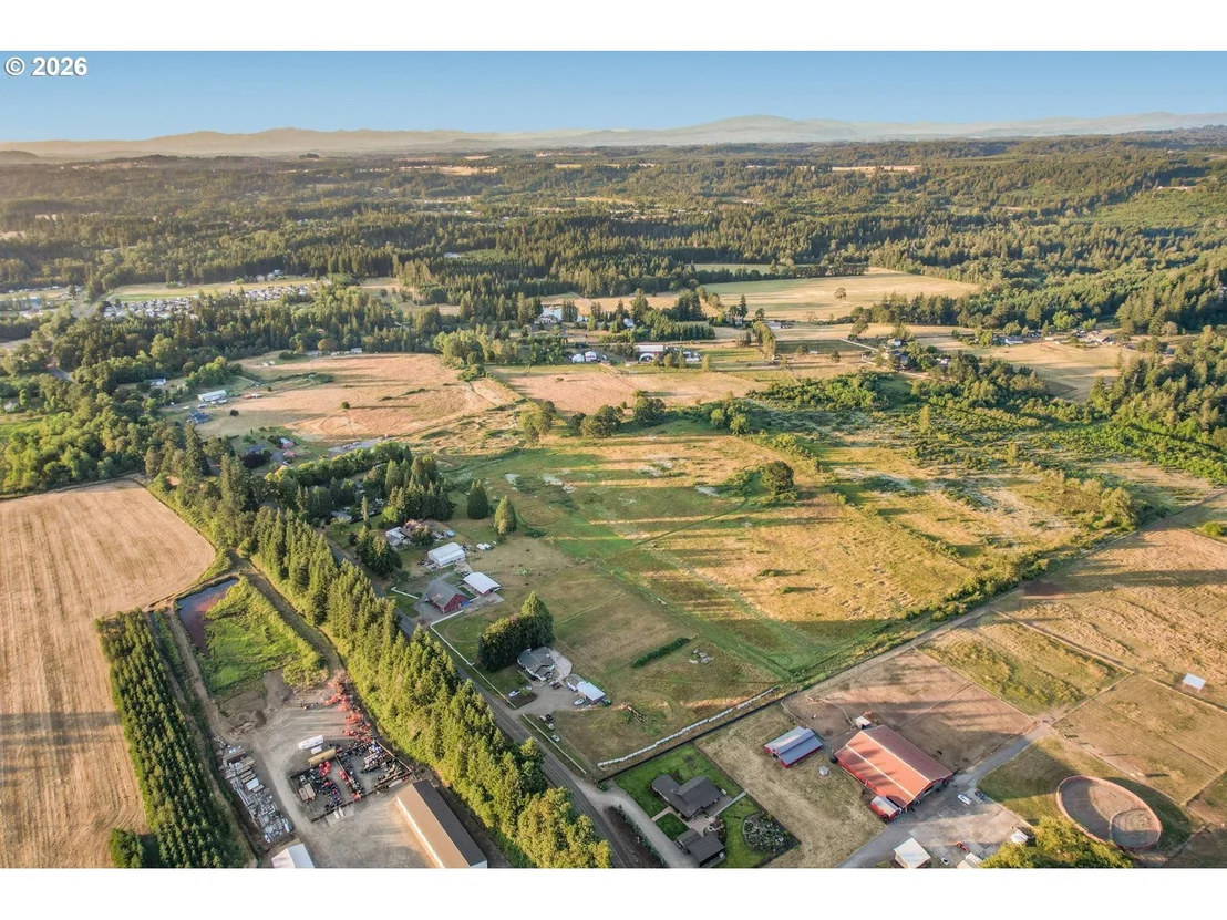 Photo of 27424 SE EAGLE CREEK RD