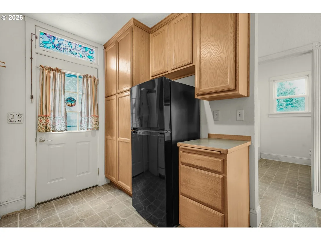 Photo of 482 S 4TH ST
