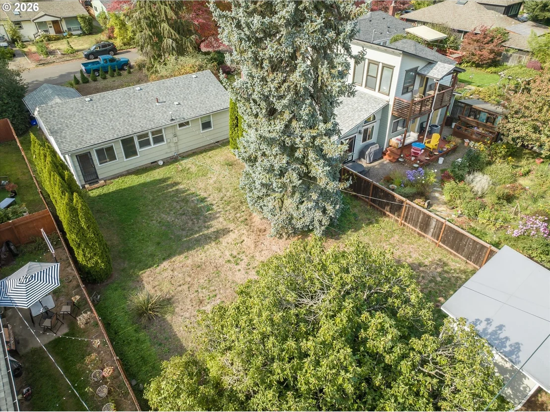 Photo of 2171 MADISON ST