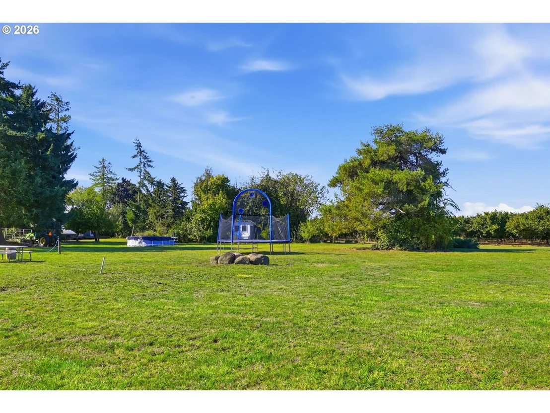 Photo of 32565 BOSTON MILL DR