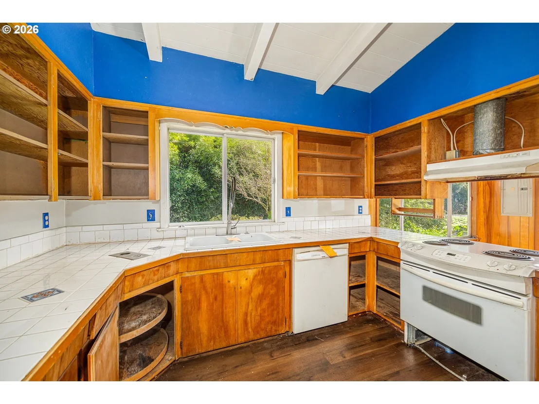 Photo of 11736 ORCHARD AVE