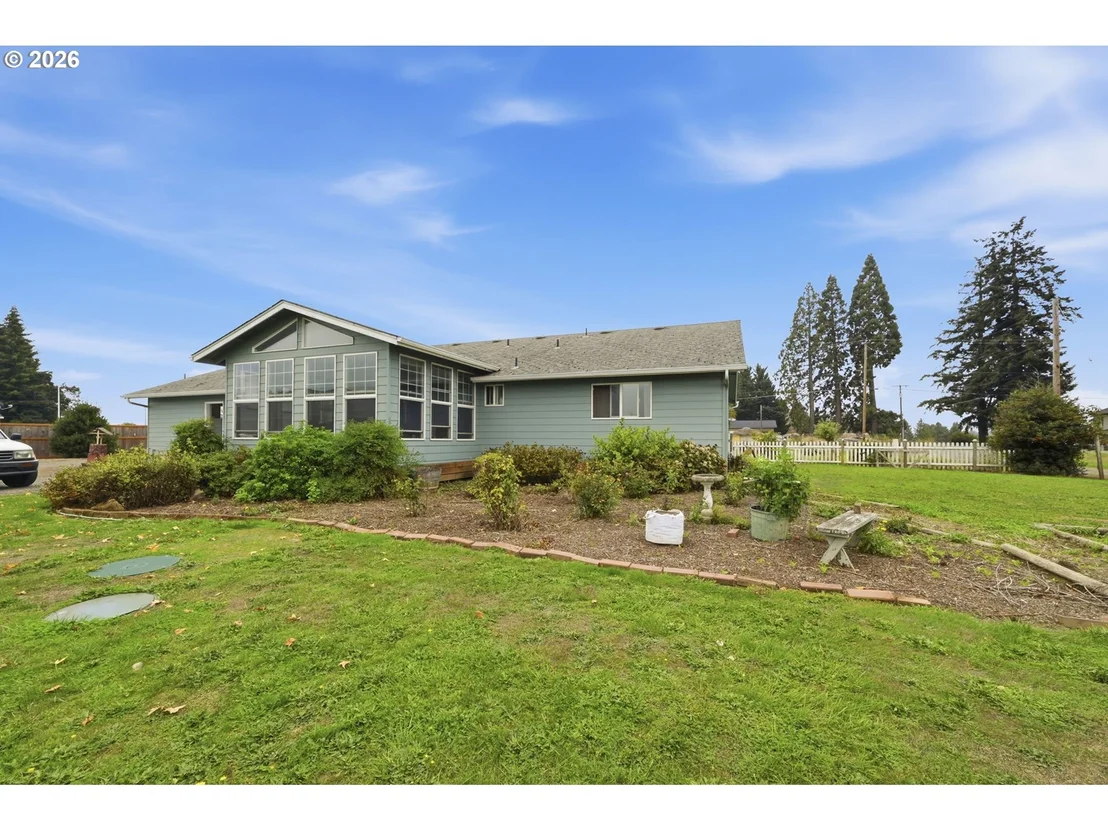 Photo of 28095 Clear Lake RD