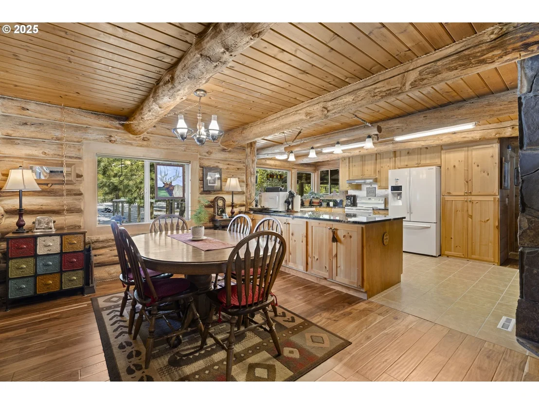 Photo of 140643 KAMLOOP LN