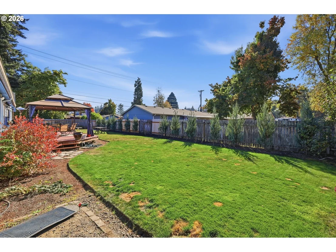Photo of 4595 DAISY ST