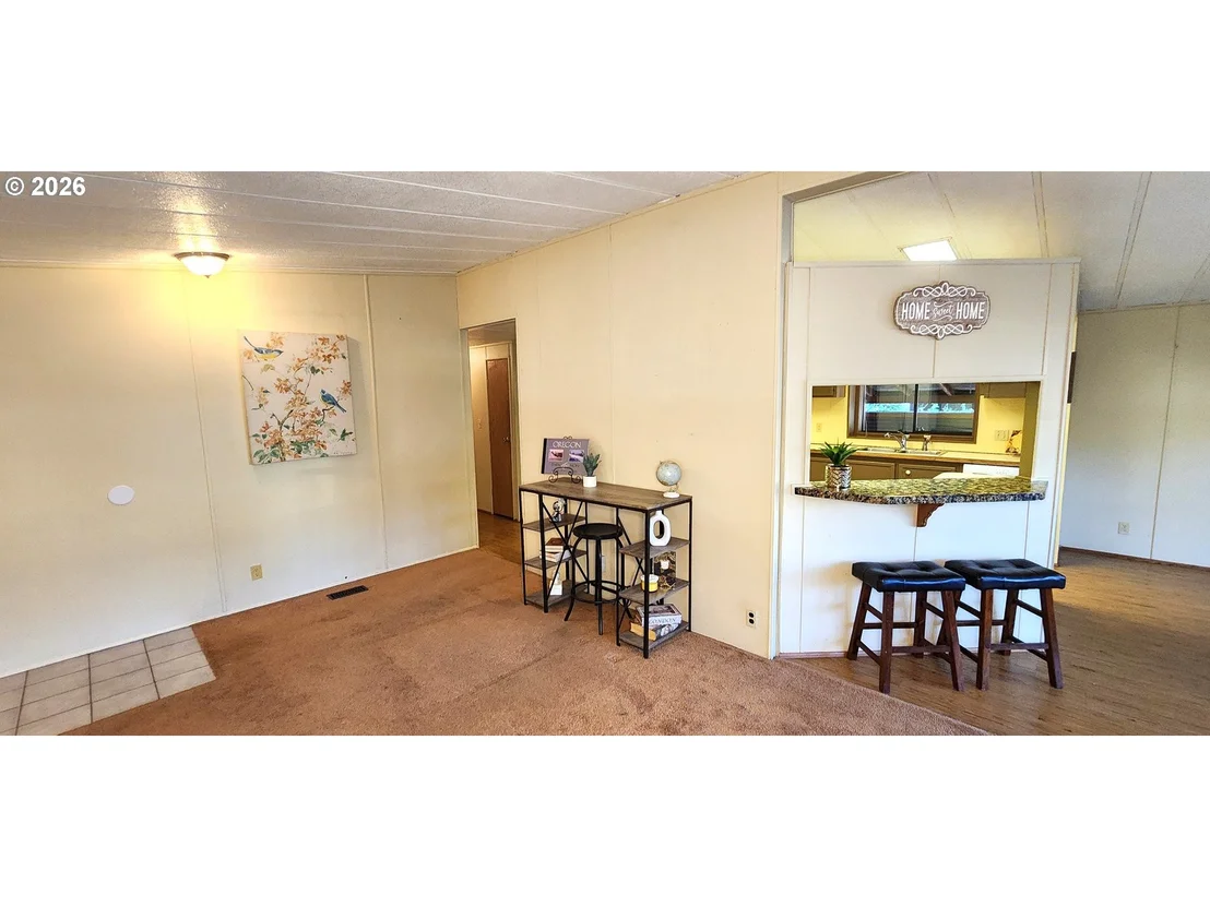 Photo of Unit G at 4531 FRANKLIN BLVD