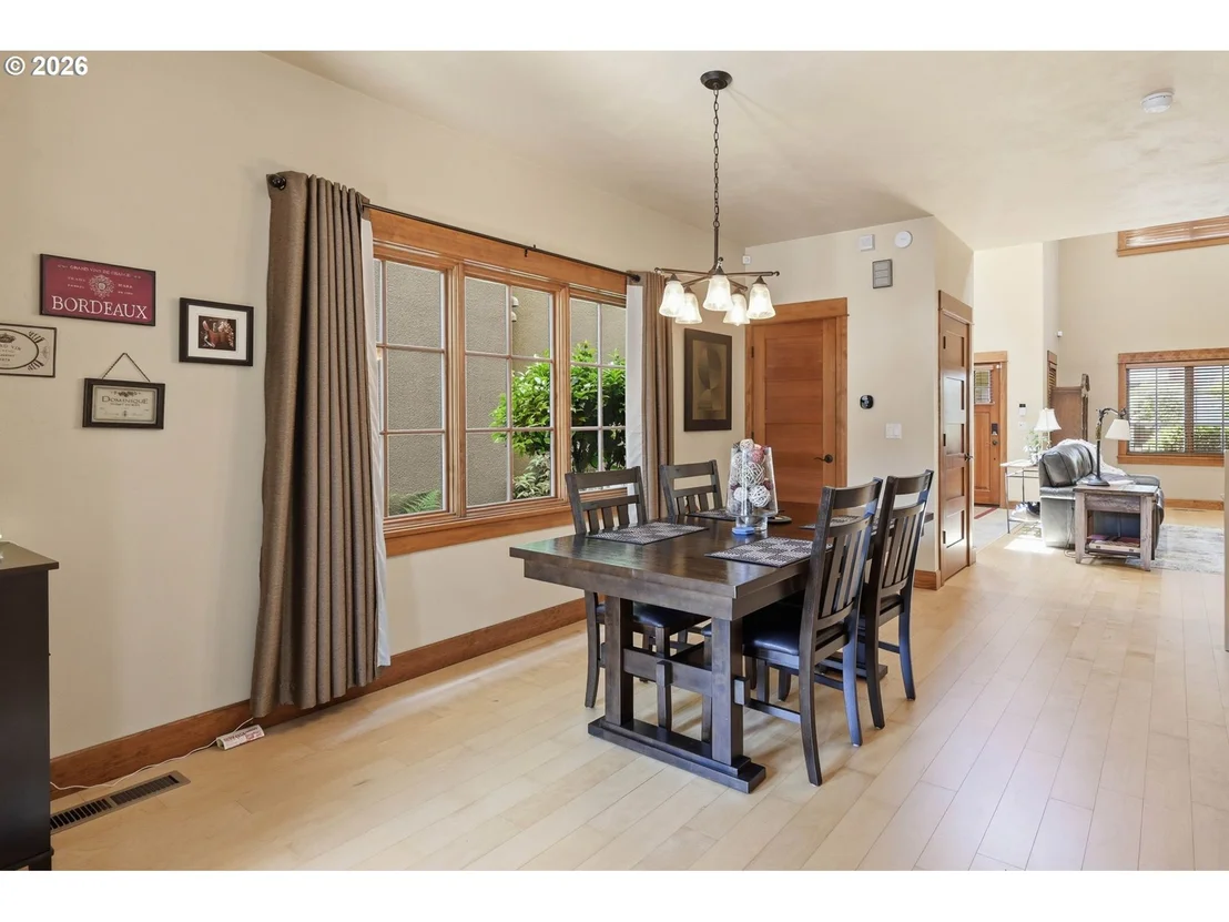 Photo of 2909 LORD BYRON PL