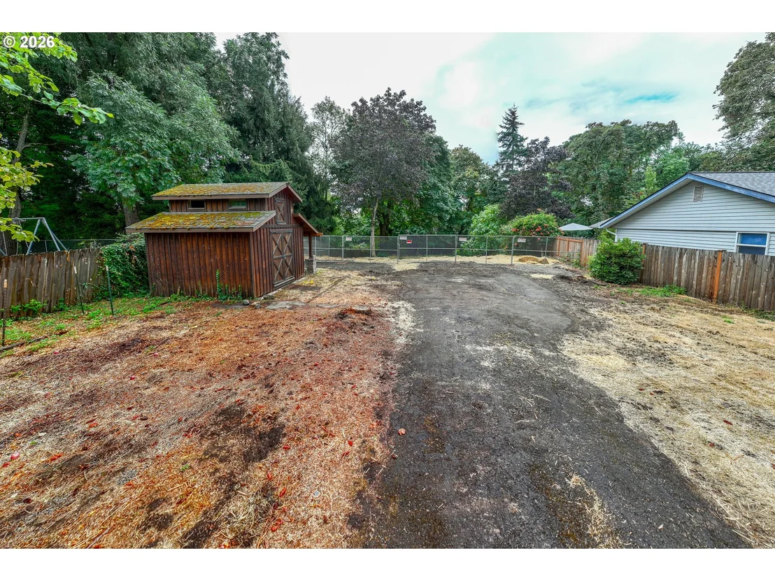 Photo of 2580 PIONEER PIKE