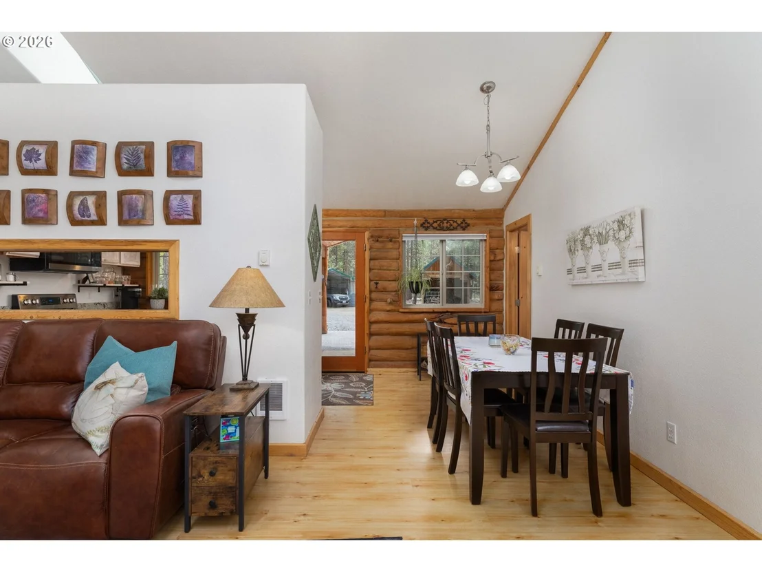 Photo of 153540 COLLAR DR
