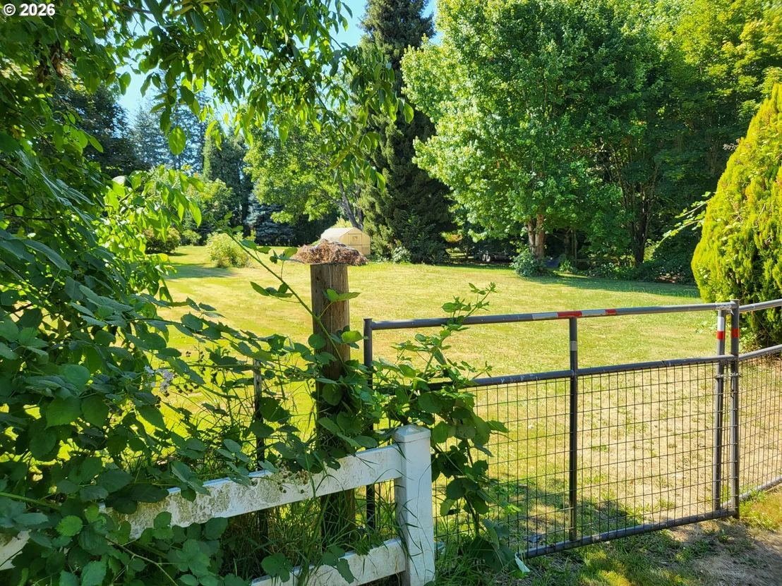 Photo of 7137 SE 322ND AVE