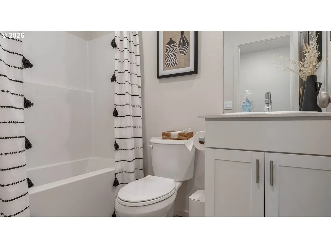 Photo of 4965 Elvis AVE NE