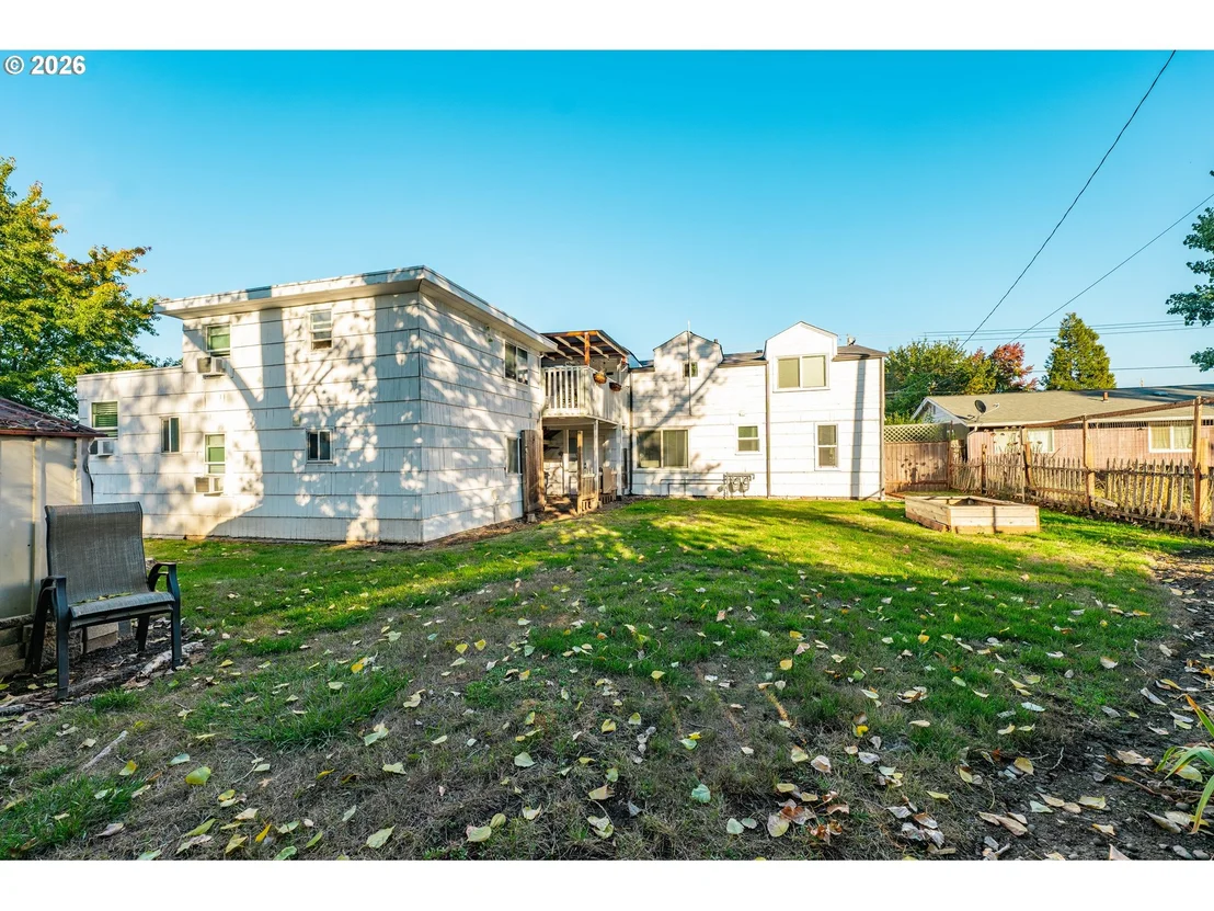 Photo of 1920 CHAMBERS ST