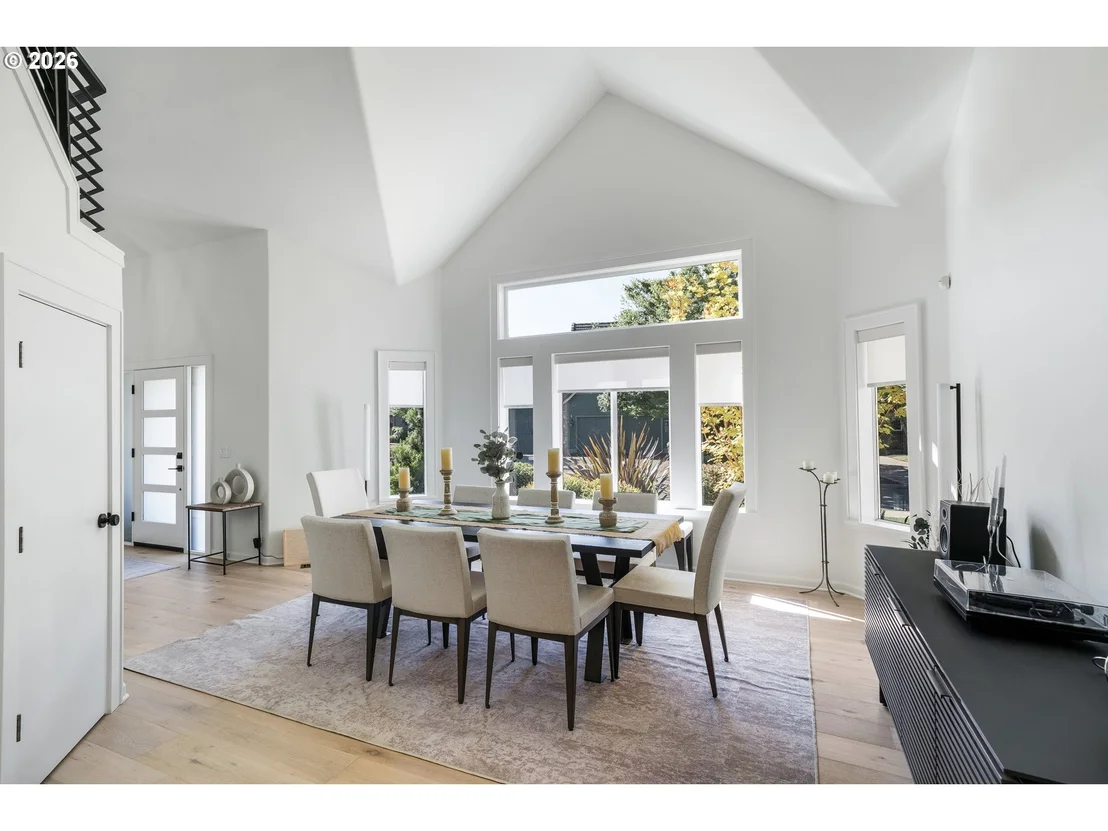Photo of 673 SHORELINE WAY