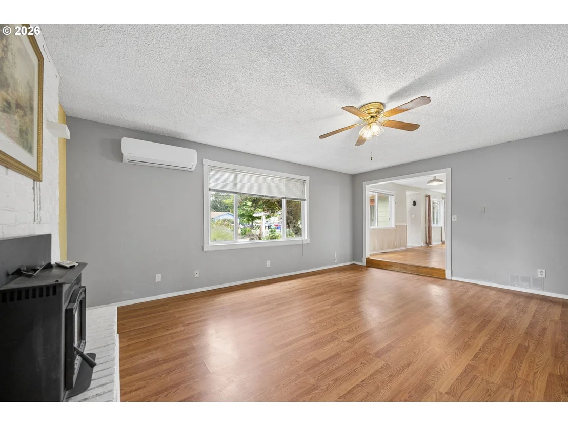 Photo of 5127 SE WELCH RD