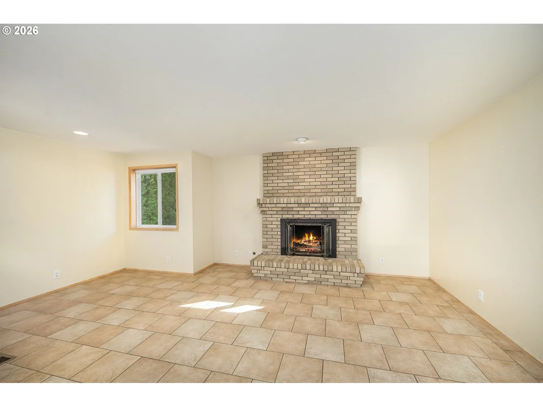 Photo of 1625 VICTORIAN WAY
