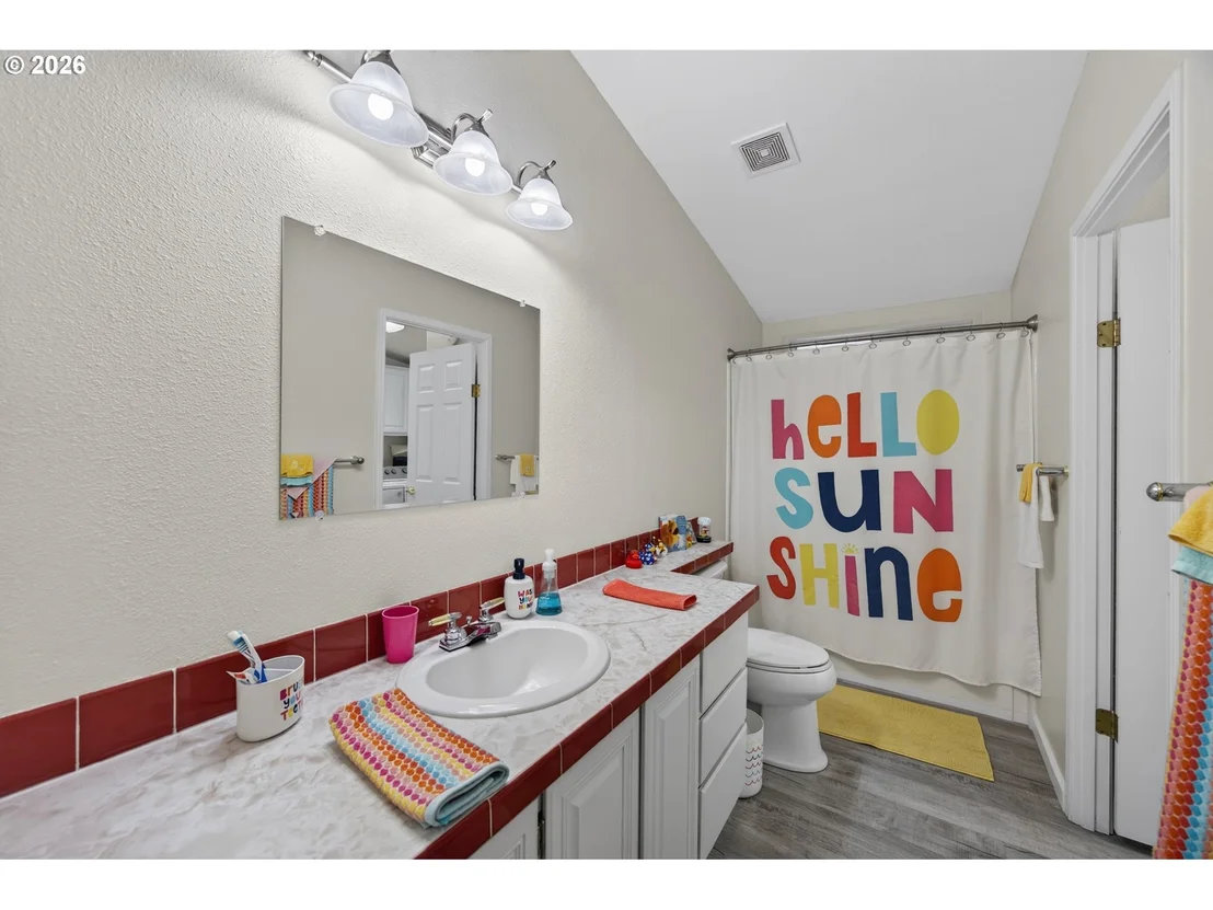 Photo of 438 SHERWOOD LOOP