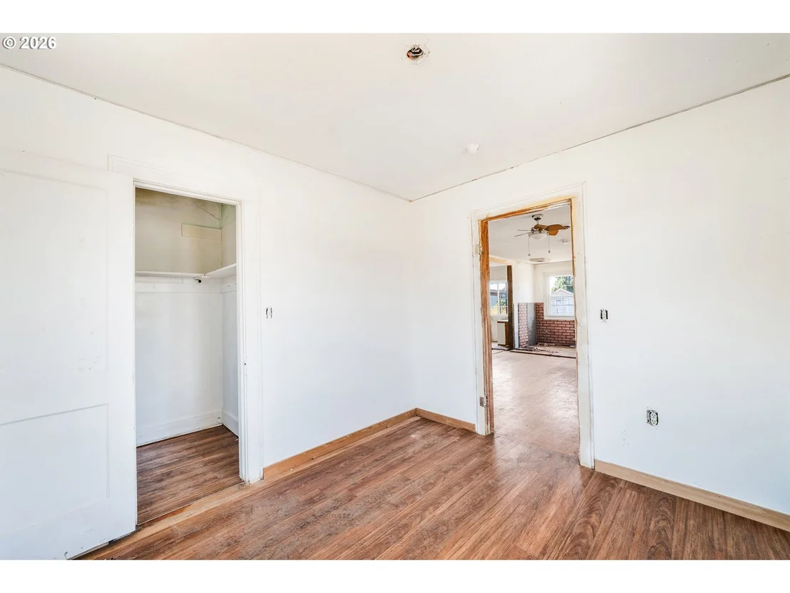 Photo of 38542 DEXTER RD