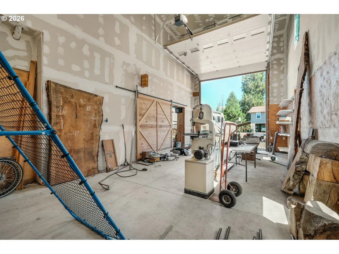 Photo of 216 TERRACE DR