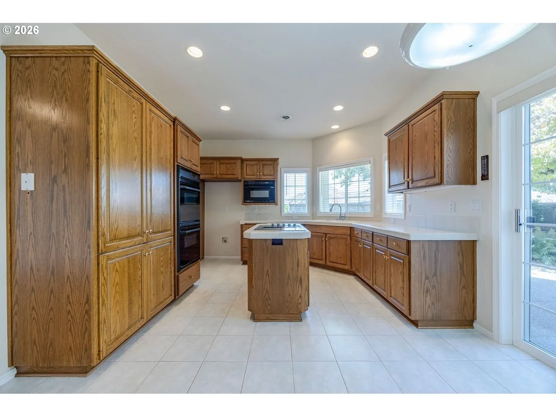 Photo of 3279 Lakemont DR