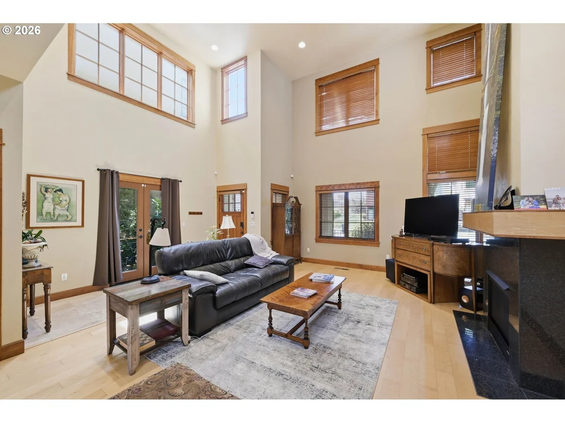 Photo of 2909 LORD BYRON PL