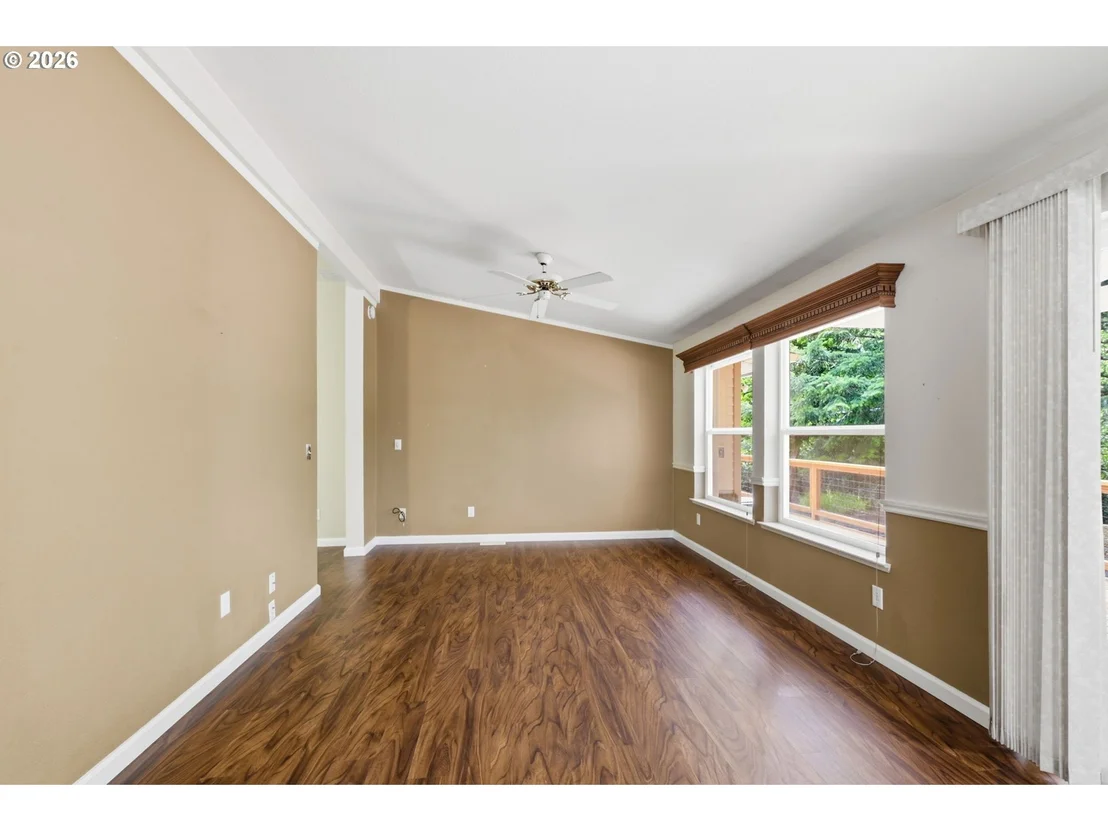 Photo of 489 SHERWOOD LOOP
