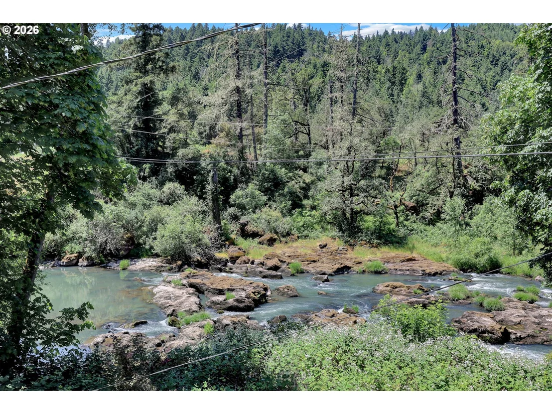 Photo of 34558 ROW RIVER RD