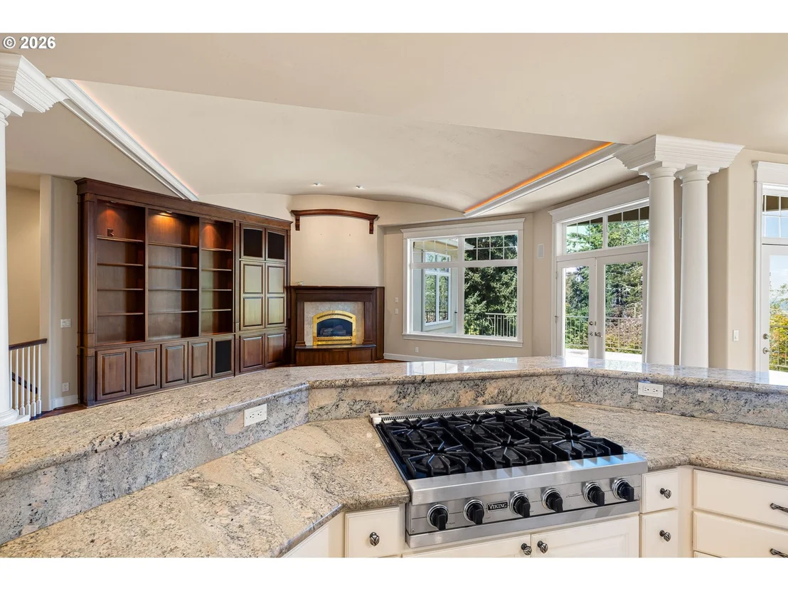 Photo of 2663 RIDGEMONT DR