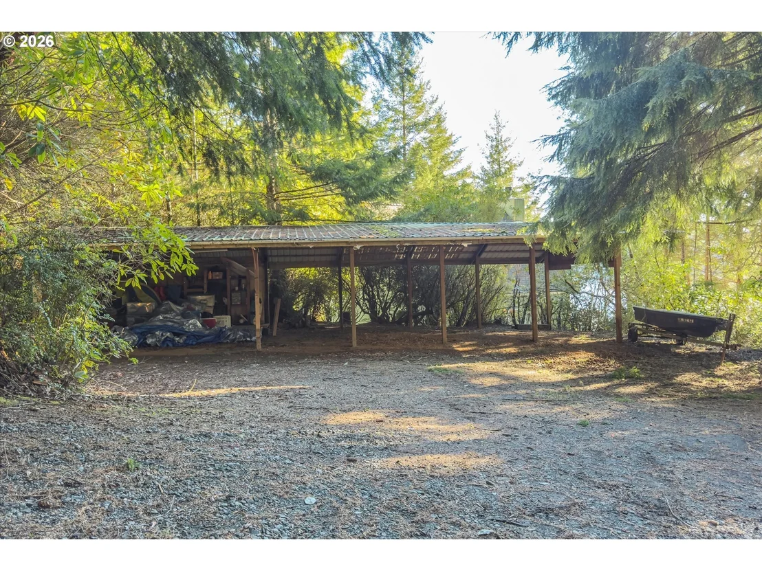 Photo of 72294 POTLATCH RD